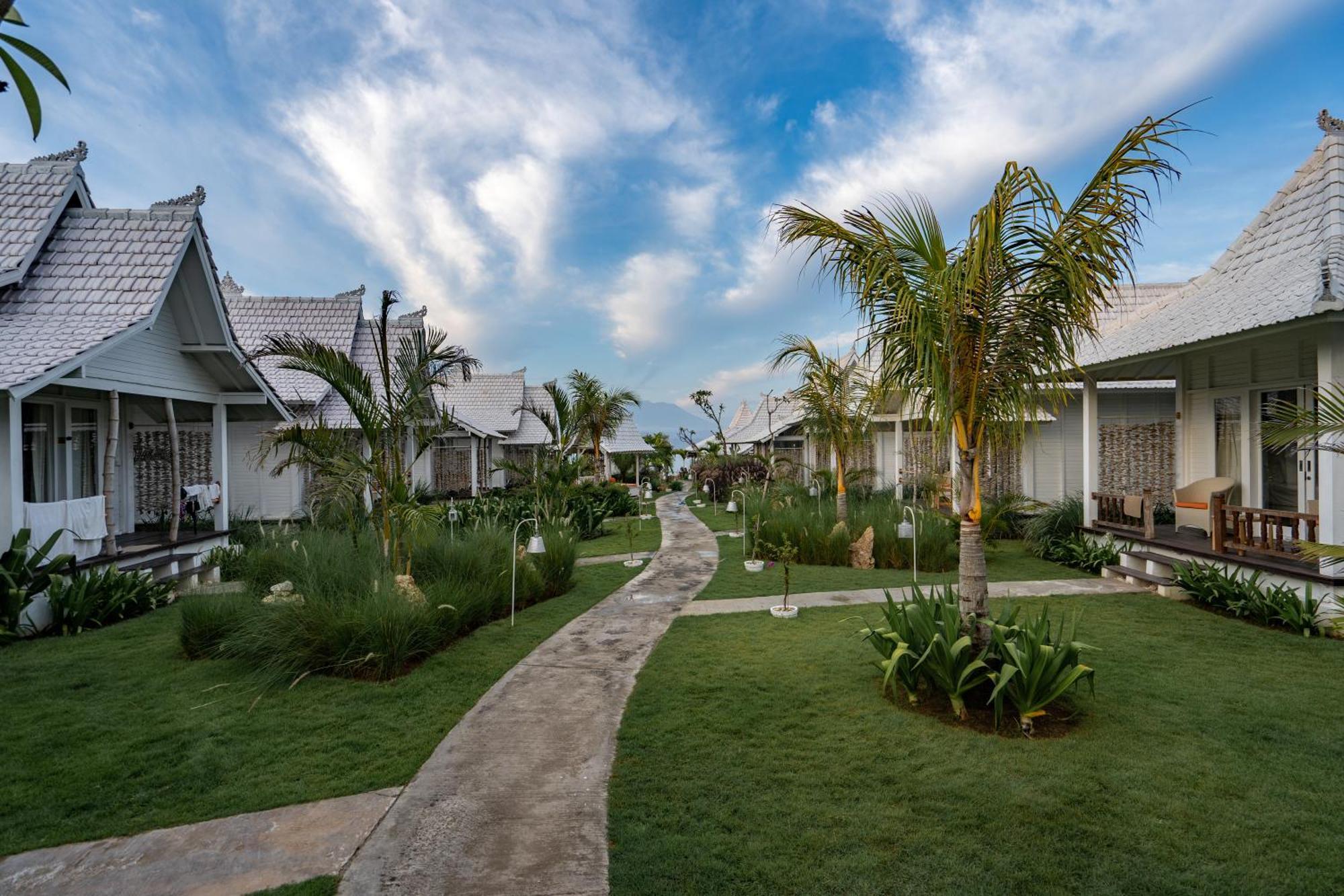 Paus Putih Hotel Lembongan Exteriör bild