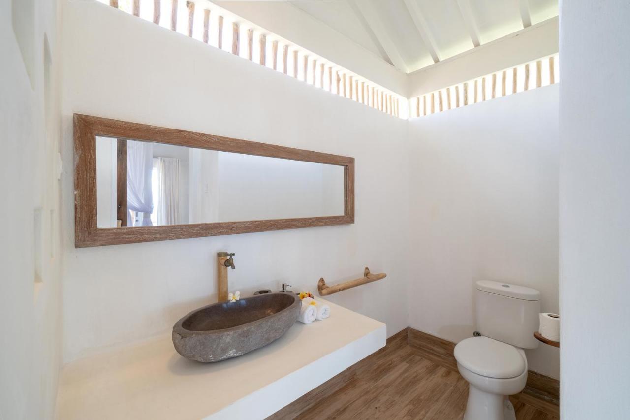 Paus Putih Hotel Lembongan Exteriör bild